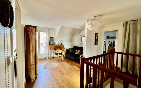 Maison à vendre    6 pièces • 145 m2 Gournay-sur-Marne