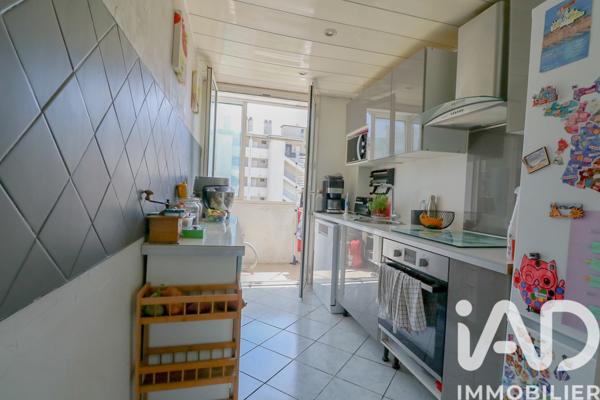 Appartement à vendre 3 pièces 57,74 m² Marseille 10