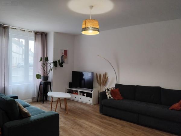 Maison de ville à vendre à Le Lude dans la Sarthe (72800), ref : 13861/1316