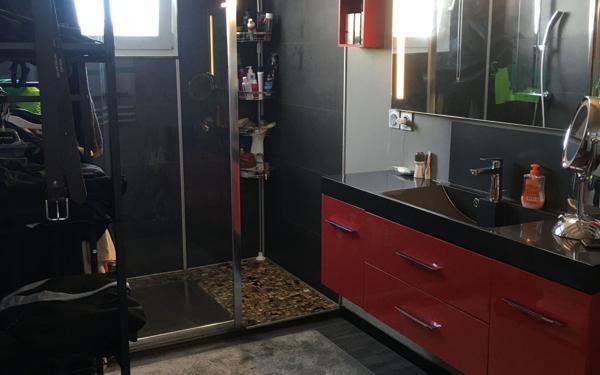 Appartement à vendre    6 pièces •  Landivisiau