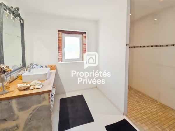 Maison en pierre de 185 m² avec piscine, dépendance et parc arboré  à 10 min de Marmande