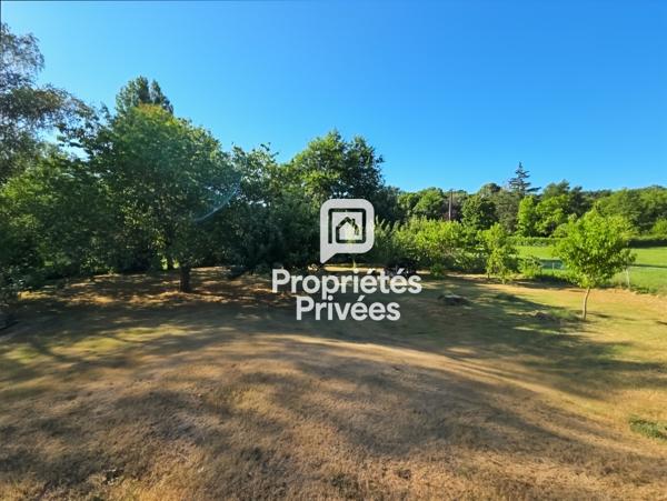 Maison en pierre de 185 m² avec piscine, dépendance et parc arboré  à 10 min de Marmande
