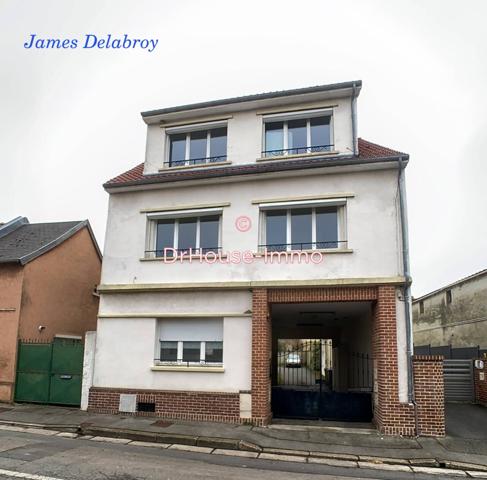 Immeuble à vendre 6 pièces de 154 m²