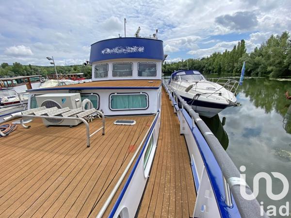 Péniche 5 pièces de 65 m² à Verneuil-sur-Seine (78480)