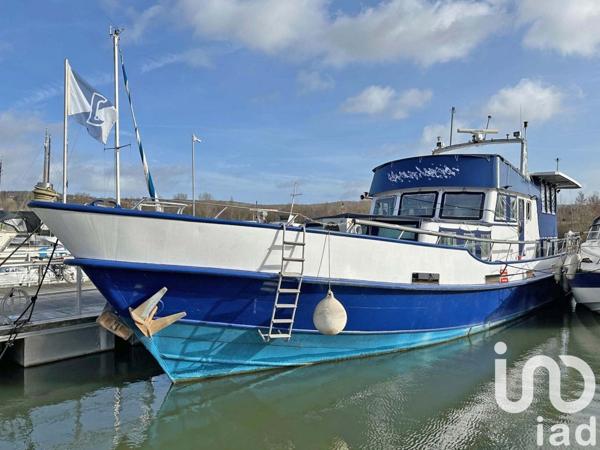 Péniche 5 pièces de 65 m² à Verneuil-sur-Seine (78480)