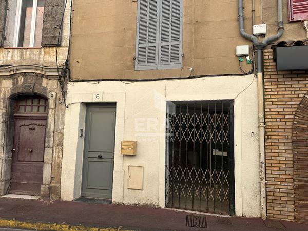 A VENDRE 83170 TOURVES MAISON DE VILLAGE TYPE 5 DE 120 M² AVEC LOCAL COMMERCIAL