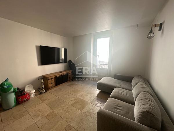 A VENDRE 83170 TOURVES MAISON DE VILLAGE TYPE 5 DE 120 M² AVEC LOCAL COMMERCIAL