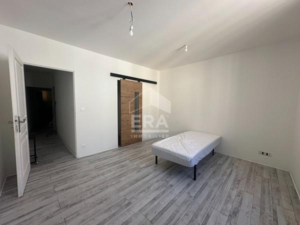 A VENDRE 83170 TOURVES MAISON DE VILLAGE TYPE 5 DE 120 M² AVEC LOCAL COMMERCIAL