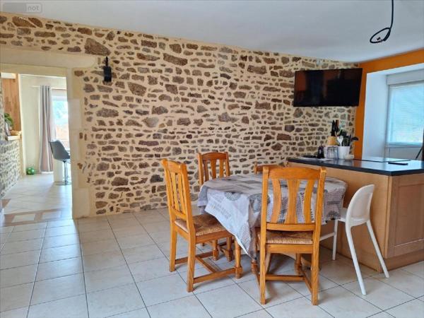 Maison à vendre à Larchamp en Mayenne (53220), ref : 53077-1062742