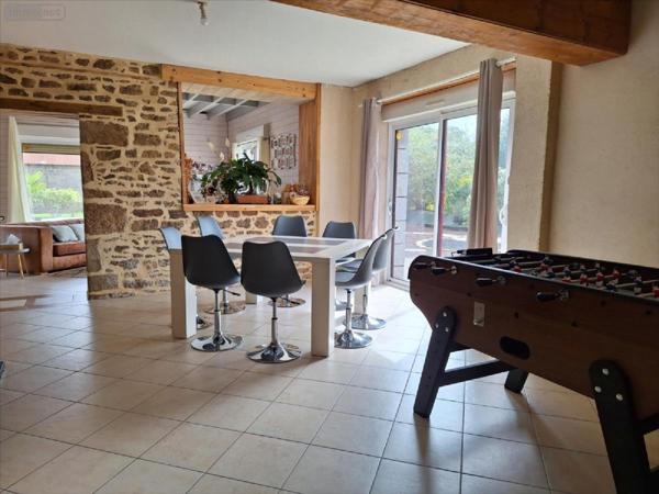 Maison à vendre à Larchamp en Mayenne (53220), ref : 53077-1062742