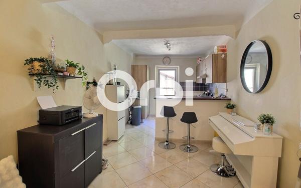 Appartement à vendre    2 pièces • 35,52 m2 Marseille 11