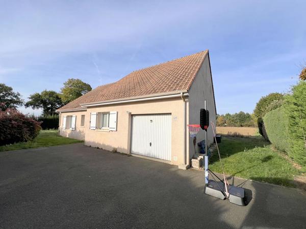 Maison de plain-pied - La Bazoge - 4 pièce(s) - 92 m