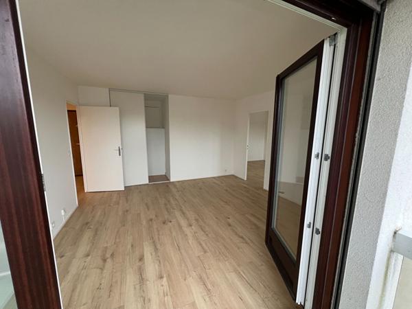 Appartement Noisy Le Grand F2 pièce(s) 45 m2