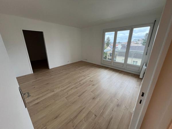 Appartement Noisy Le Grand F2 pièce(s) 45 m2