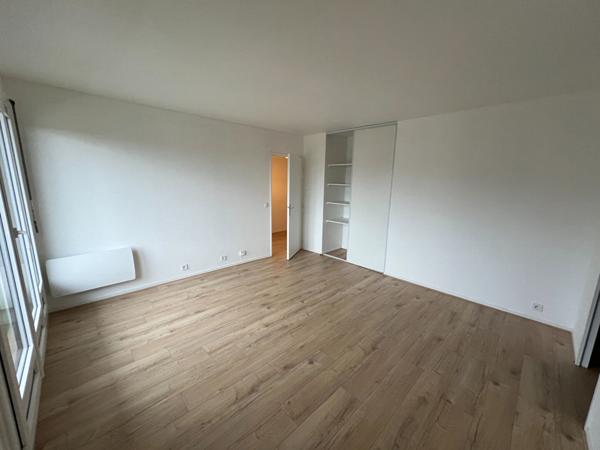Appartement Noisy Le Grand F2 pièce(s) 45 m2