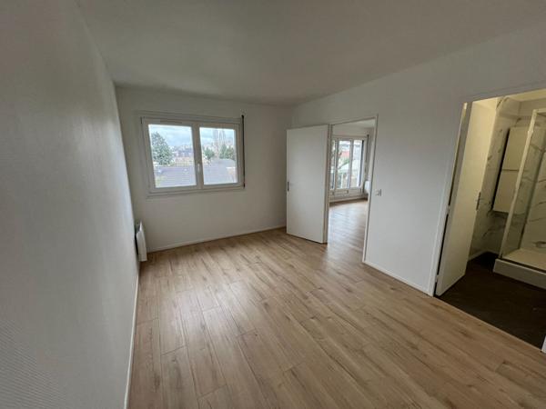Appartement Noisy Le Grand F2 pièce(s) 45 m2