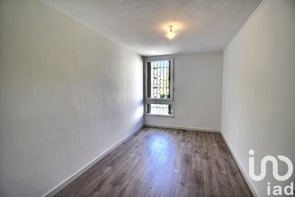 Appartement à vendre 4 pièces 69 m² Marseille 12