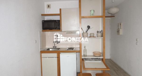 Location Studio 18.1 m² - Grenoble 38000
