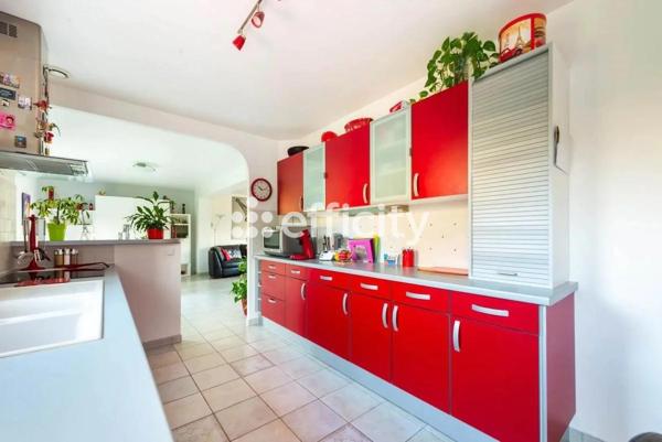 Maison 7 pièces - 136 m²