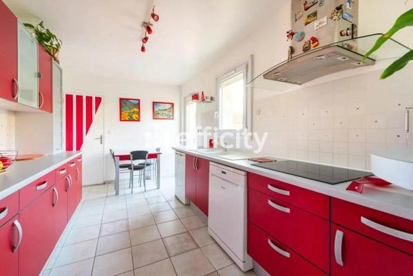 Maison 7 pièces - 136 m²