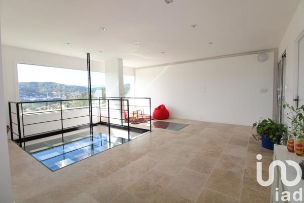 Maison à vendre 8 pièces 235 m² Ucel