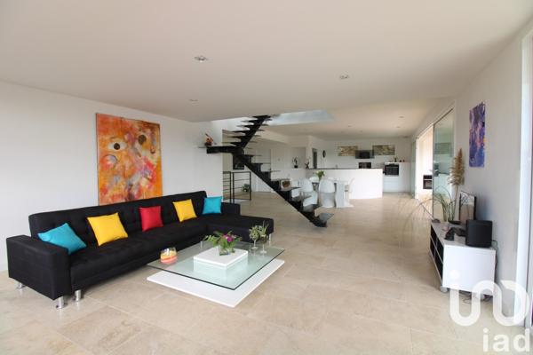 Maison à vendre 8 pièces 235 m² Ucel