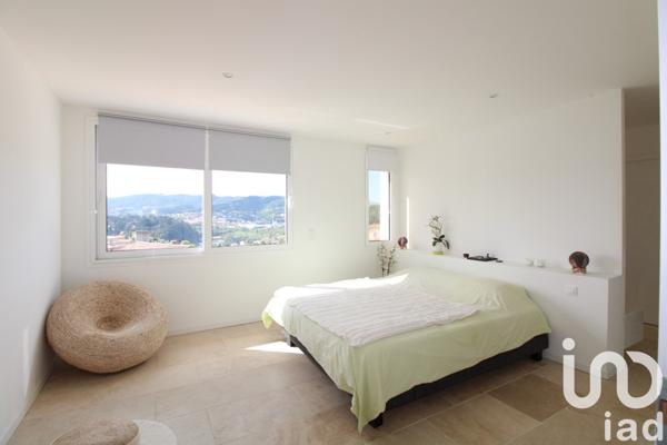 Maison à vendre 8 pièces 235 m² Ucel