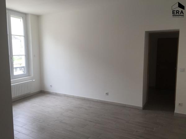 Appartement Crepy En Valois 2 pièce(s) 60.35 m2