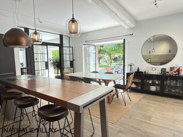 Propriété, Maison à vendre proche Orléans, 380 m² habitables, 450 m² au sol, LA CHAPELLE SAINT MESMIN