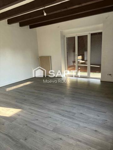 Grande maison familiale avec revenus locatifs