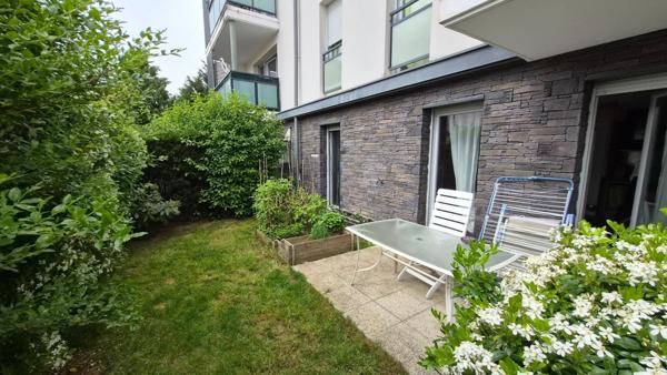 Appartement avec jardin privé