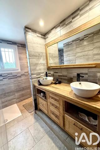 Maison à vendre 6 pièces 120 m² Roquemaure