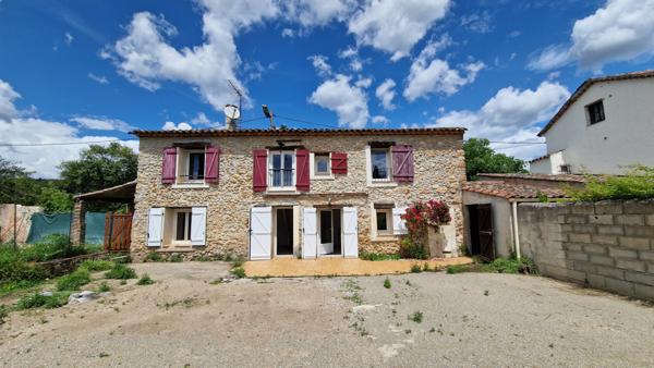 Lorgues (83510) Bastide 3 pièces 2 chambres avec jardin, à deux pas du centre de Lorgues...
