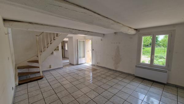 Lorgues (83510) Bastide 3 pièces 2 chambres avec jardin, à deux pas du centre de Lorgues...