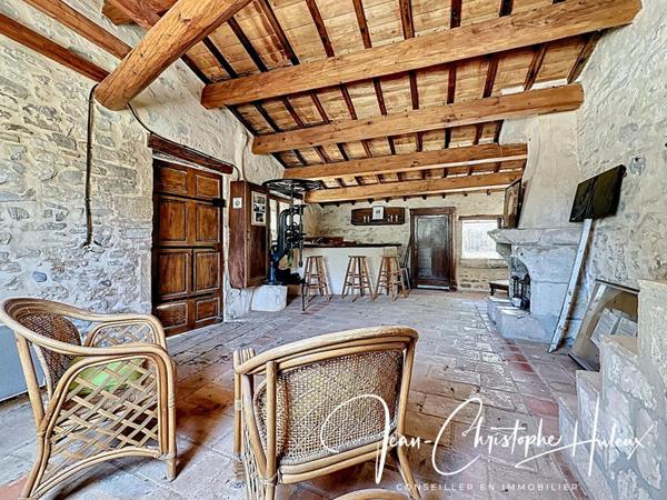 Maison familiale 18 pièce(s) 418 m2