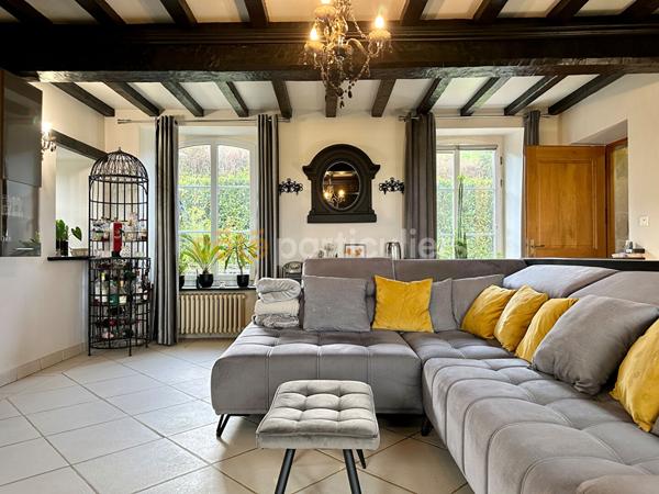 Vente Maison130 m² - 6 Pièces - BRICQUEBEC EN COTENTIN (50260)