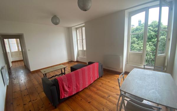 Appartement à louer    2 pièces •  Dax