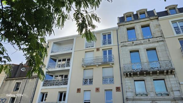 BEL APPARTEMENT DE 84 M² SITUE A DEUX PAS DE LA BRECHE