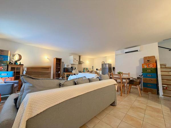 À VENDRE EN EXCLUSIVITE 13610 LE PUY-SAINTE-RÉPARADE MAISON TYPE 4 PIECES D'ENVIRON 86M² AVEC EXTERIEUR