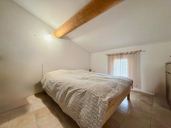 À VENDRE EN EXCLUSIVITE 13610 LE PUY-SAINTE-RÉPARADE MAISON TYPE 4 PIECES D'ENVIRON 86M² AVEC EXTERIEUR