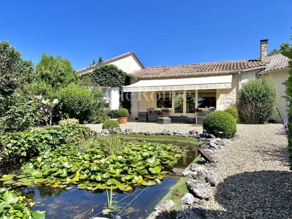 Proche du Golf des Vigiers - Magnifique propriété avec une piscine et de magnifiques vues