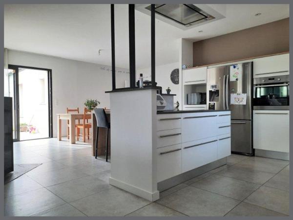Maison à Cerizay, 79140 - 5 pièces 111m²