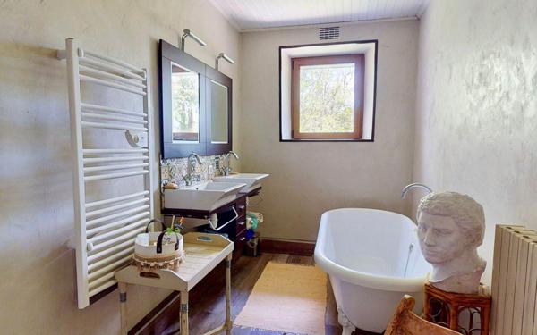 Maison à vendre    6 pièces •  Plouay