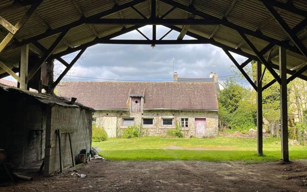 Maison à vendre    6 pièces •  Plouay