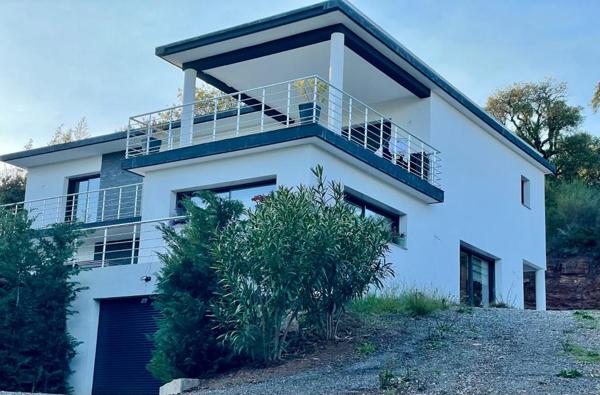Superbe maison contemporaine
