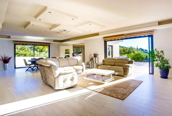 Superbe maison contemporaine