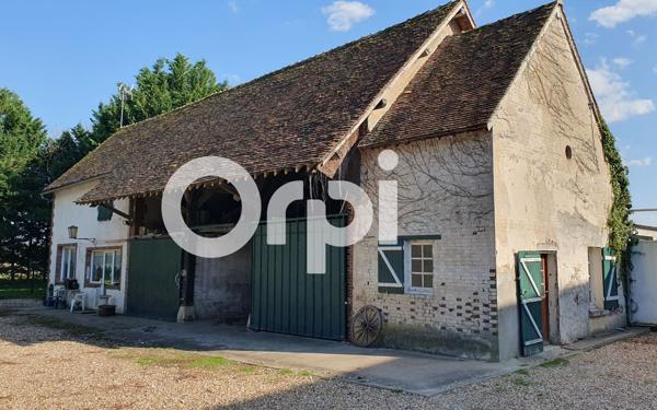 Maison à vendre    6 pièces •  Château-Renard