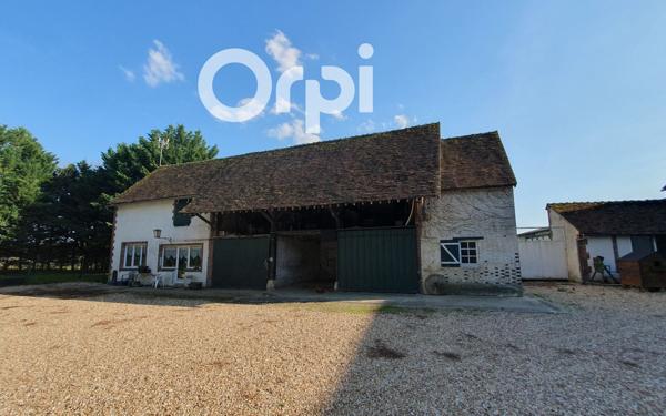 Maison à vendre    6 pièces •  Château-Renard