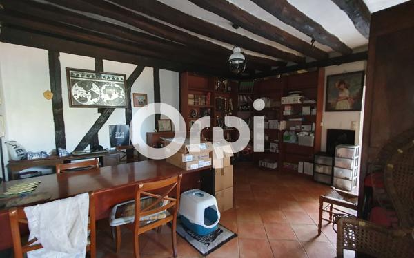 Maison à vendre    6 pièces •  Château-Renard