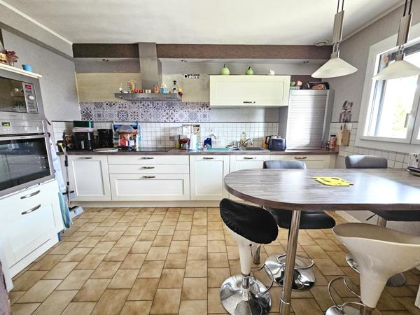 Maison à Saumur, 49400 - 7 pièces 139m²